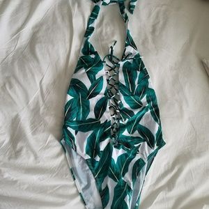 Bathing suit